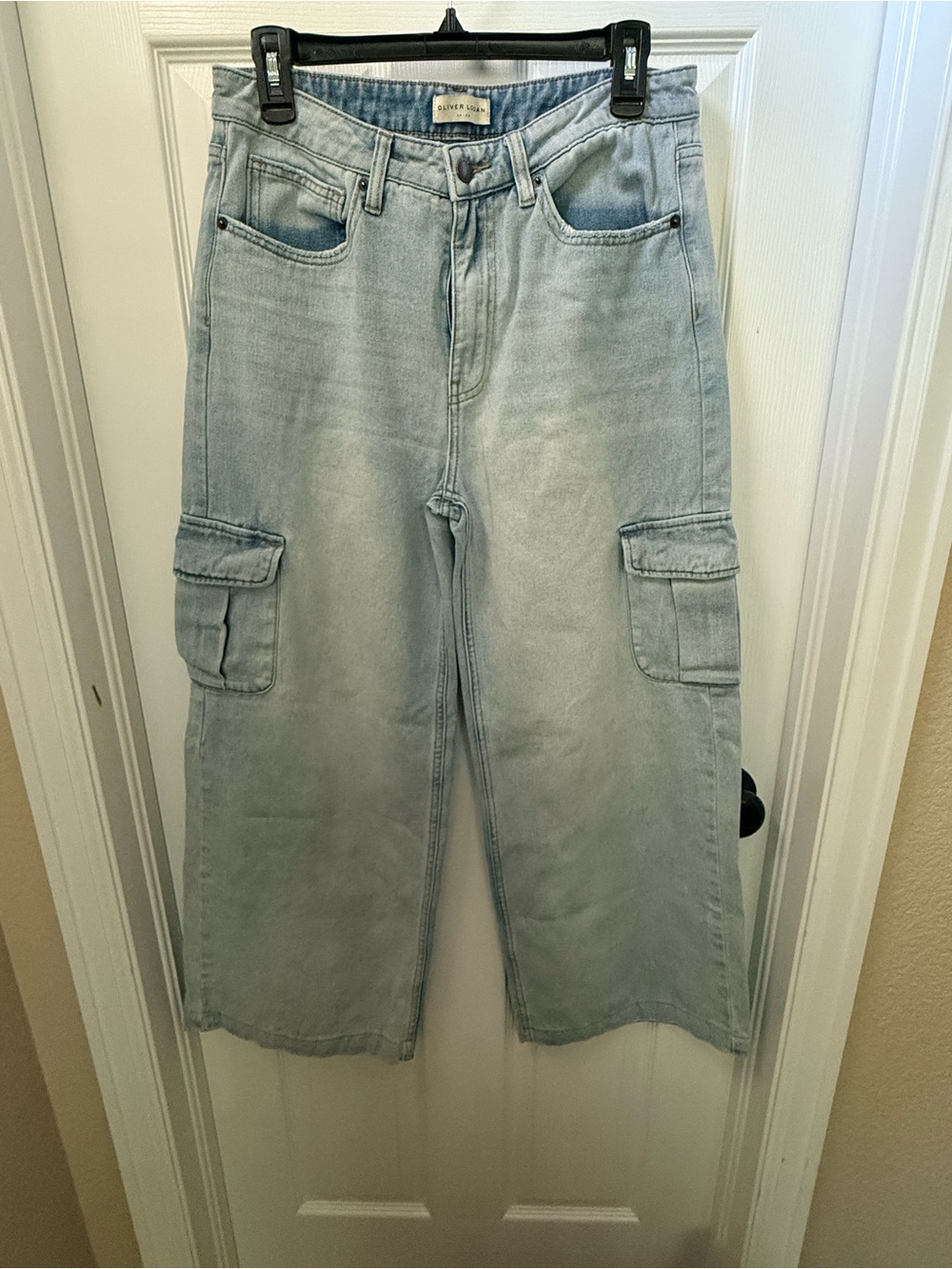 Oliver Logan Whitewashed Wide Leg Jeans
